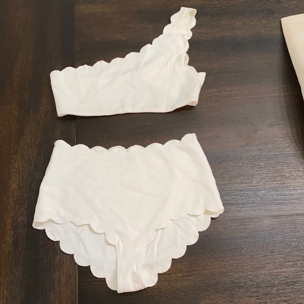 Marysia scalloped two piece